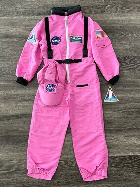 Aeromax Get Real Gear Kids 6-8 NASA Astronaut Pink Flight Jumpsuit Costume NWT